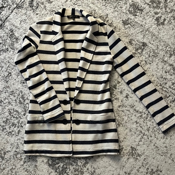 Dynamite blazer/sweater - Picture 1 of 3